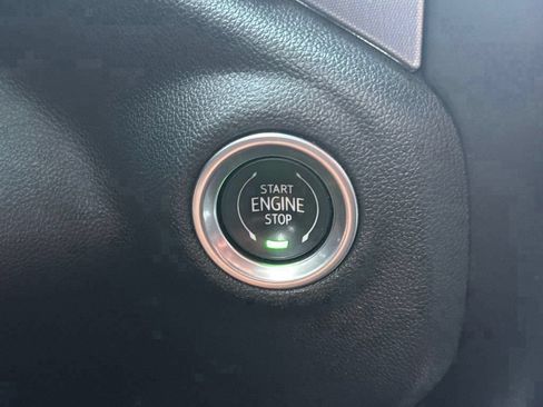 Used 2022 GMC Sierra 1500 SLT RWD image 36