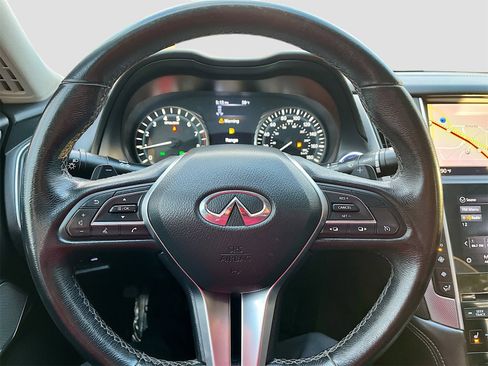 Used 2020 INFINITI Q50 Sport image 11