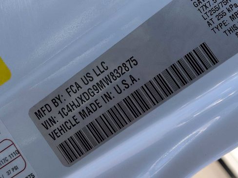 Used 2021 Jeep Wrangler Unlimited Sport image 38