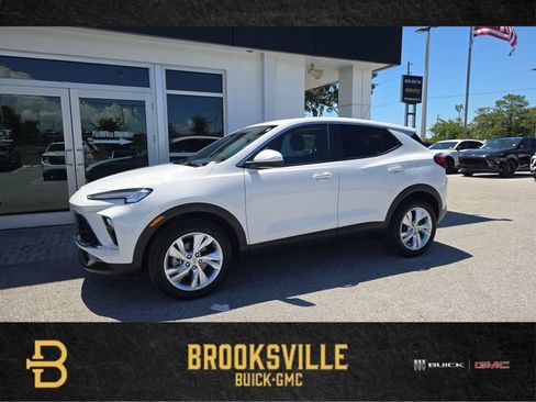Certified 2026 Buick Encore GX Preferred FWD image 1