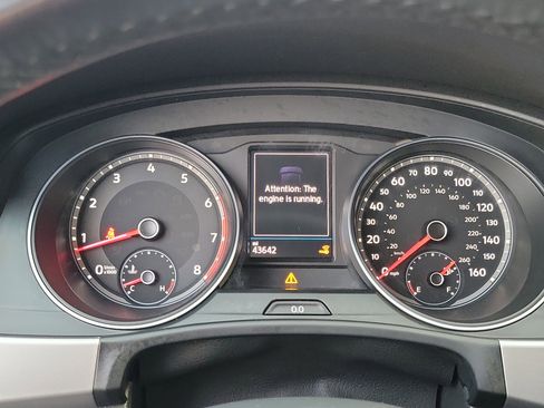 Used 2018 Volkswagen Atlas SE image 9