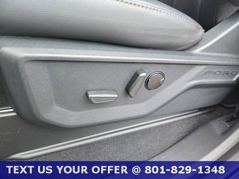 New 2026 Ford F250 Lariat w/ Black Appearance Package AWD/4WD image 16