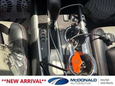 Used 2019 Nissan Pathfinder SL w/ Rock Creek Edition FWD image 6