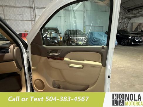 Used 2014 Chevrolet Suburban LT w/ All-Star Edition RWD image 29