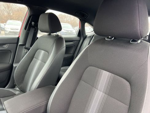 Used 2024 Honda Civic Sport image 10