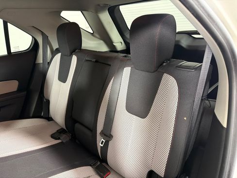 Used 2015 Chevrolet Equinox LT w/ Driver Convenience Package FWD image 16