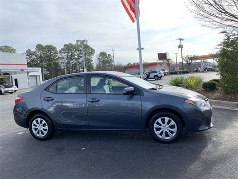 Used 2014 Toyota Corolla L image 9