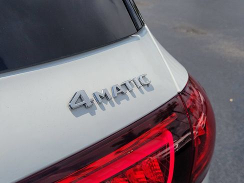 Used 2022 Mercedes-Benz GLE 350 4MATIC image 8