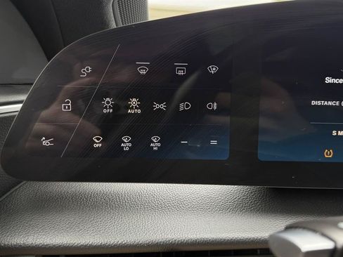 Used 2023 Lucid Air Touring AWD/4WD image 45