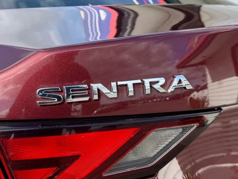 Used 2021 Nissan Sentra SV image 6