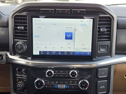 Used 2022 Ford F150 Lariat w/ Equipment Group 502A High image 25