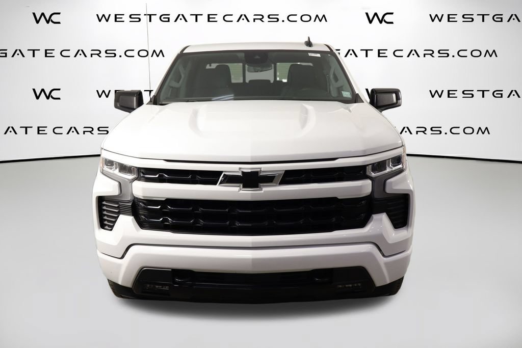 Used 2024 Chevrolet Silverado 1500 RST w/ Convenience Package II AWD/4WD image 2