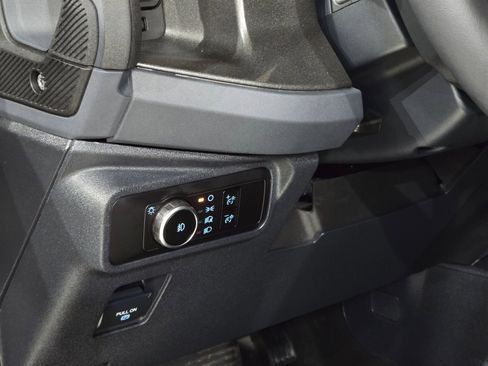 New 2025 Ford Bronco Badlands image 19