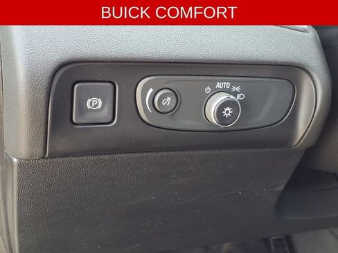 Used 2020 Buick Enclave Premium w/ Trailering Package, 5000 lbs. AWD/4WD image 19