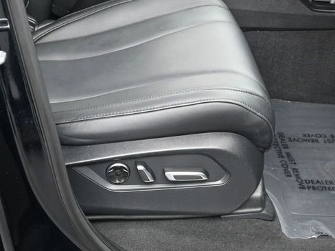 Used 2023 Acura MDX SH-AWD image 14