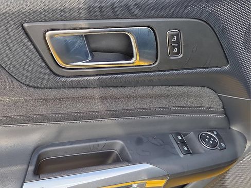 Certified 2024 Ford Mustang Coupe RWD image 19