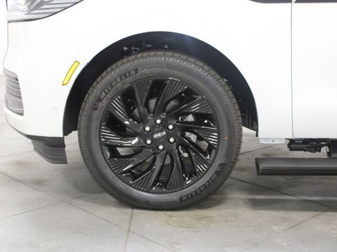 Used 2025 Lincoln Navigator Reserve w/ Jet Appearance Package image 22