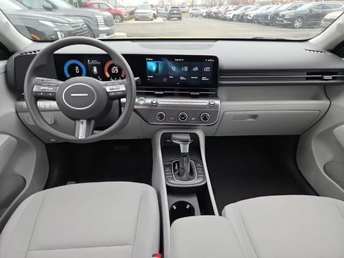 New 2026 Hyundai Kona SE image 24