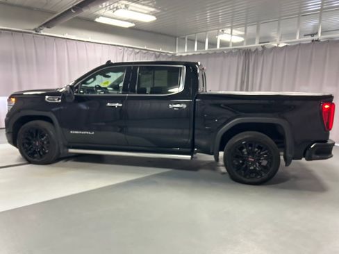 Used 2023 GMC Sierra 1500 Denali w/ Denali Reserve Package AWD/4WD image 4