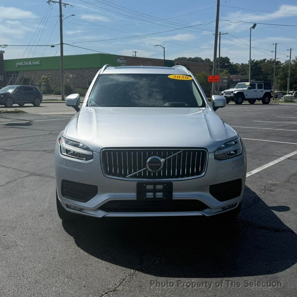 Used 2020 Volvo XC90 T6 Momentum AWD/4WD image 3