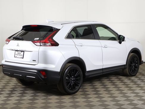 Used 2024 Mitsubishi Eclipse Cross LE image 7