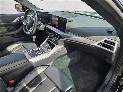 Certified 2025 BMW 430i Coupe w/ M Sport Package image 21