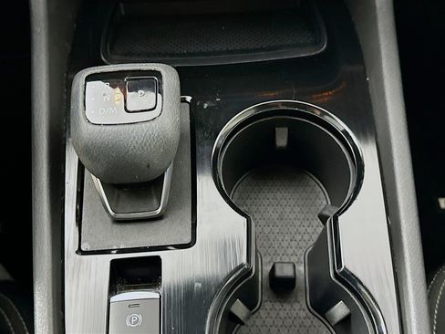 Used 2023 Nissan Rogue SV AWD/4WD image 24
