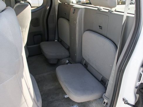 Used 2017 Nissan Frontier S image 17