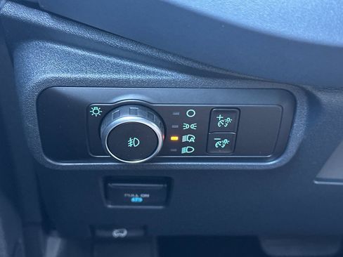 New 2025 Ford Bronco Outer Banks w/ Black Appearance Package image 30