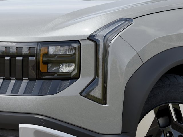 New 2027 Kia Seltos LX FWD image 10