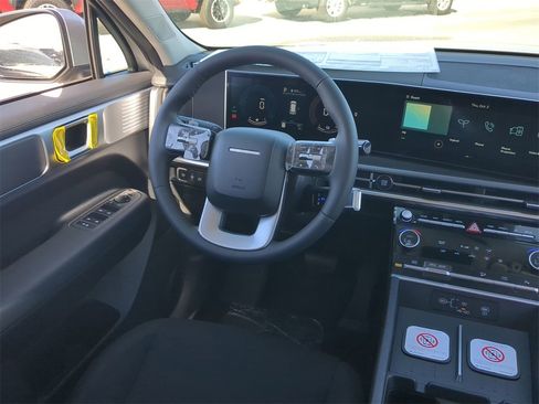 New 2026 Hyundai Santa Fe SE image 13