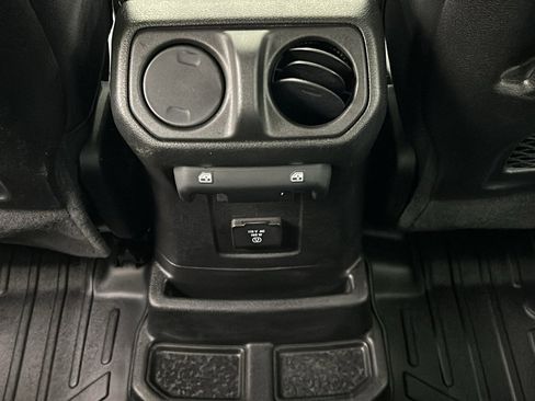 Used 2024 Jeep Wrangler Unlimited Sahara w/ Safety Group image 34