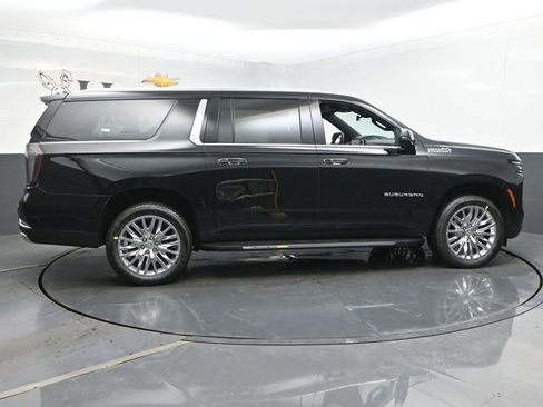 New 2026 Chevrolet Suburban High Country w/ Sun And Tow Package image 11