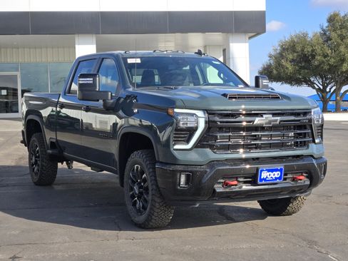 New 2026 Chevrolet Silverado 2500 LT w/ Trail Boss Package image 2
