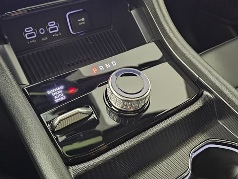 New 2026 Jeep Grand Cherokee Limited AWD/4WD image 32