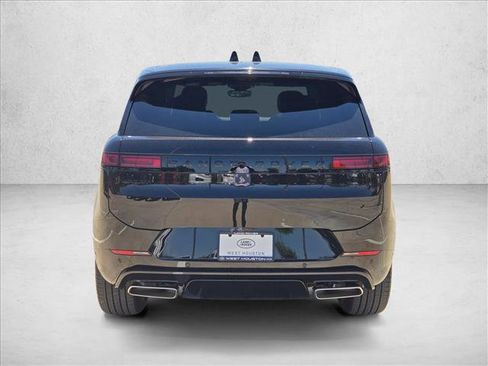 New 2026 Land Rover Range Rover Sport Dynamic SE AWD/4WD image 8