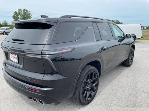 Used 2025 Chevrolet Traverse RS w/ LPO, Floor Liner Package AWD/4WD image 25