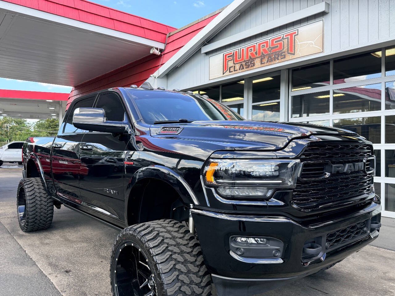Used 2020 RAM 2500 Limited AWD/4WD image 17