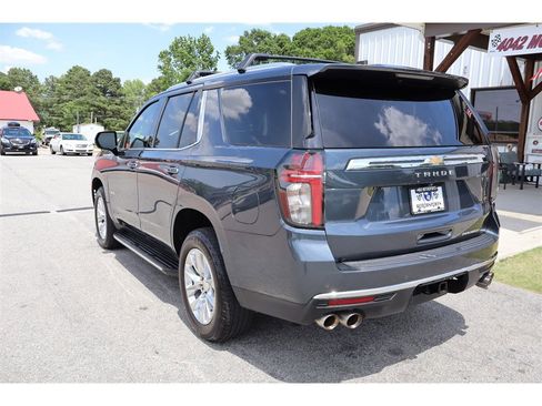 Used 2021 Chevrolet Tahoe Premier AWD/4WD image 3