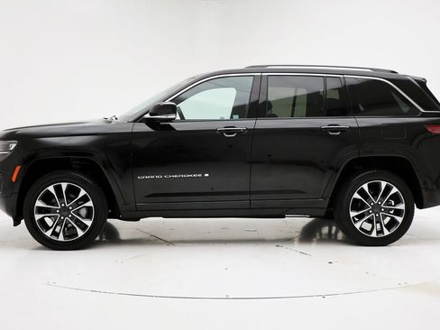 Used 2022 Jeep Grand Cherokee Overland image 6