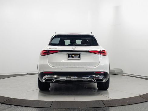 Used 2025 Mercedes-Benz GLC 350e 4MATIC image 27