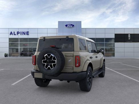 New 2026 Ford Bronco Outer Banks image 8