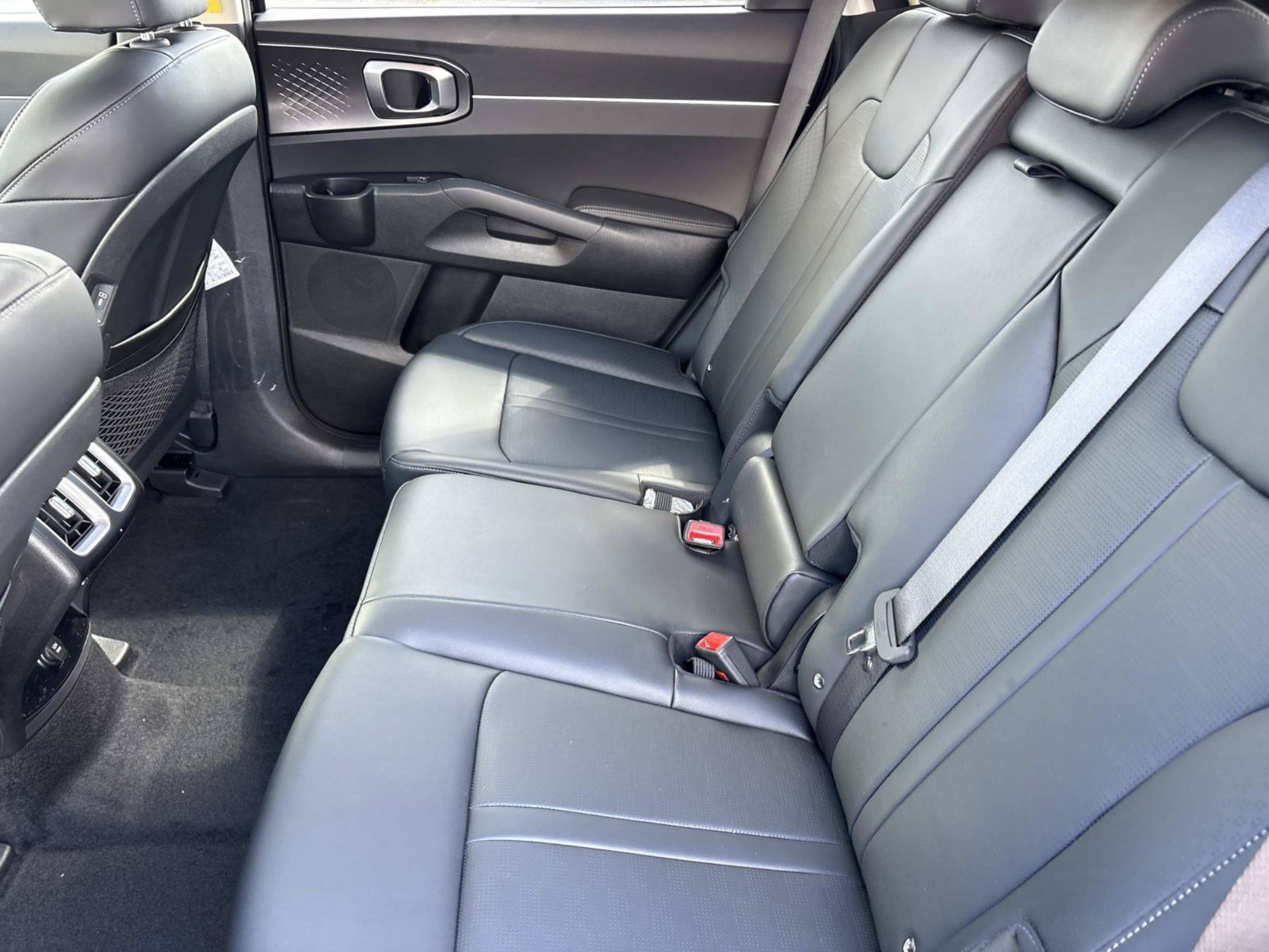 New 2026 Kia Sorento EX FWD image 15