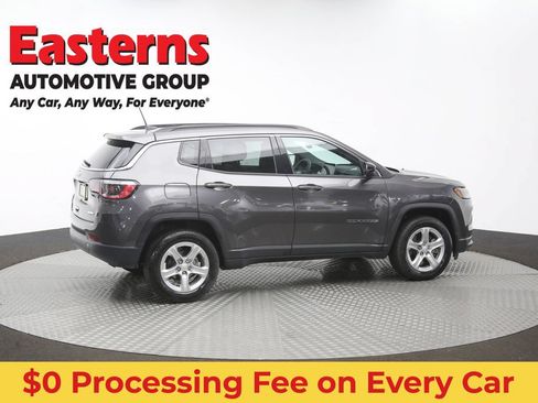 Used 2024 Jeep Compass Latitude AWD/4WD image 38
