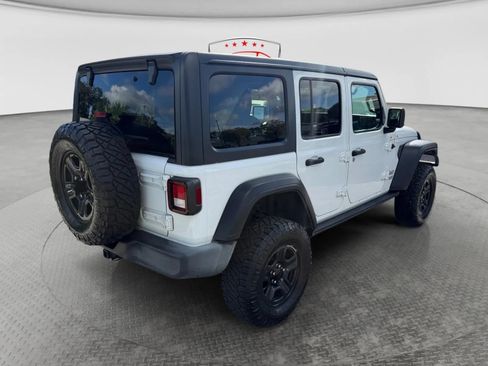 Used 2021 Jeep Wrangler Unlimited Sport AWD/4WD image 6