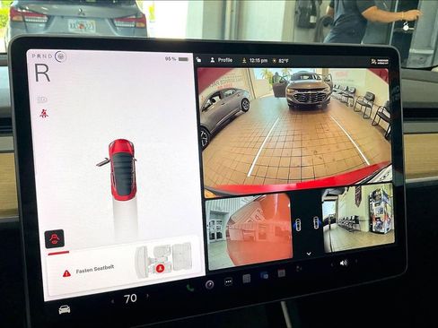 Used 2018 Tesla Model 3 Long Range RWD image 12