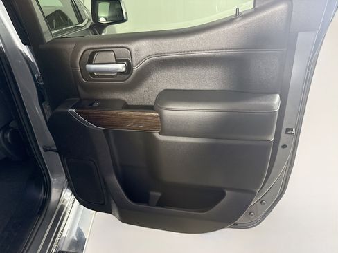 Used 2019 GMC Sierra 1500 SLE w/ SLE Value Package image 28