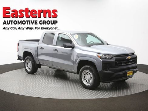 Used 2024 Chevrolet Colorado W/T RWD image 47