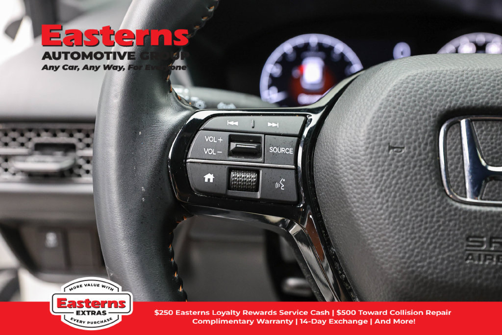 Used 2025 Honda HR-V Sport image 15