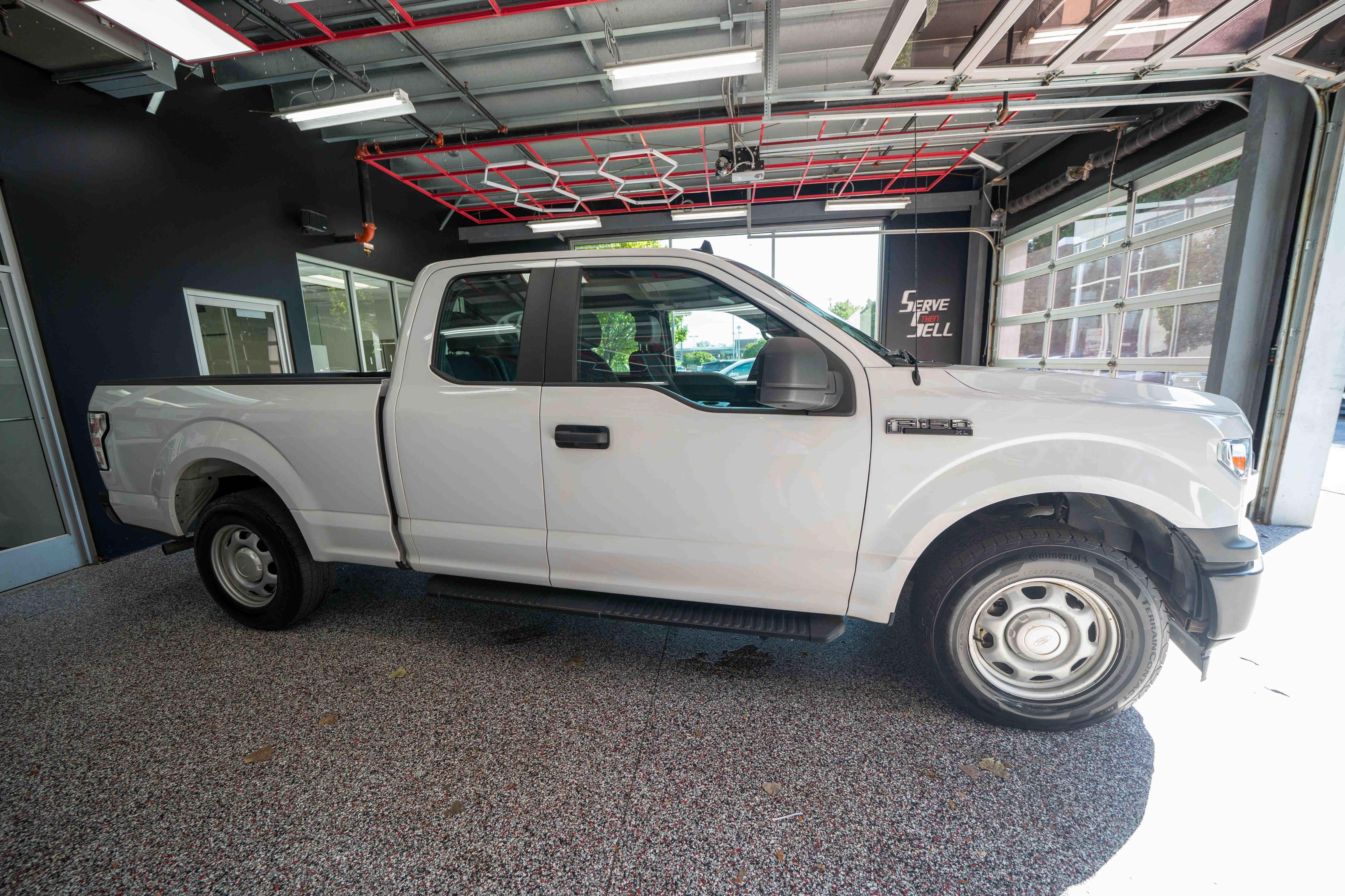 Used 2020 Ford F150 XL w/ Equipment Group 101A Mid RWD image 5
